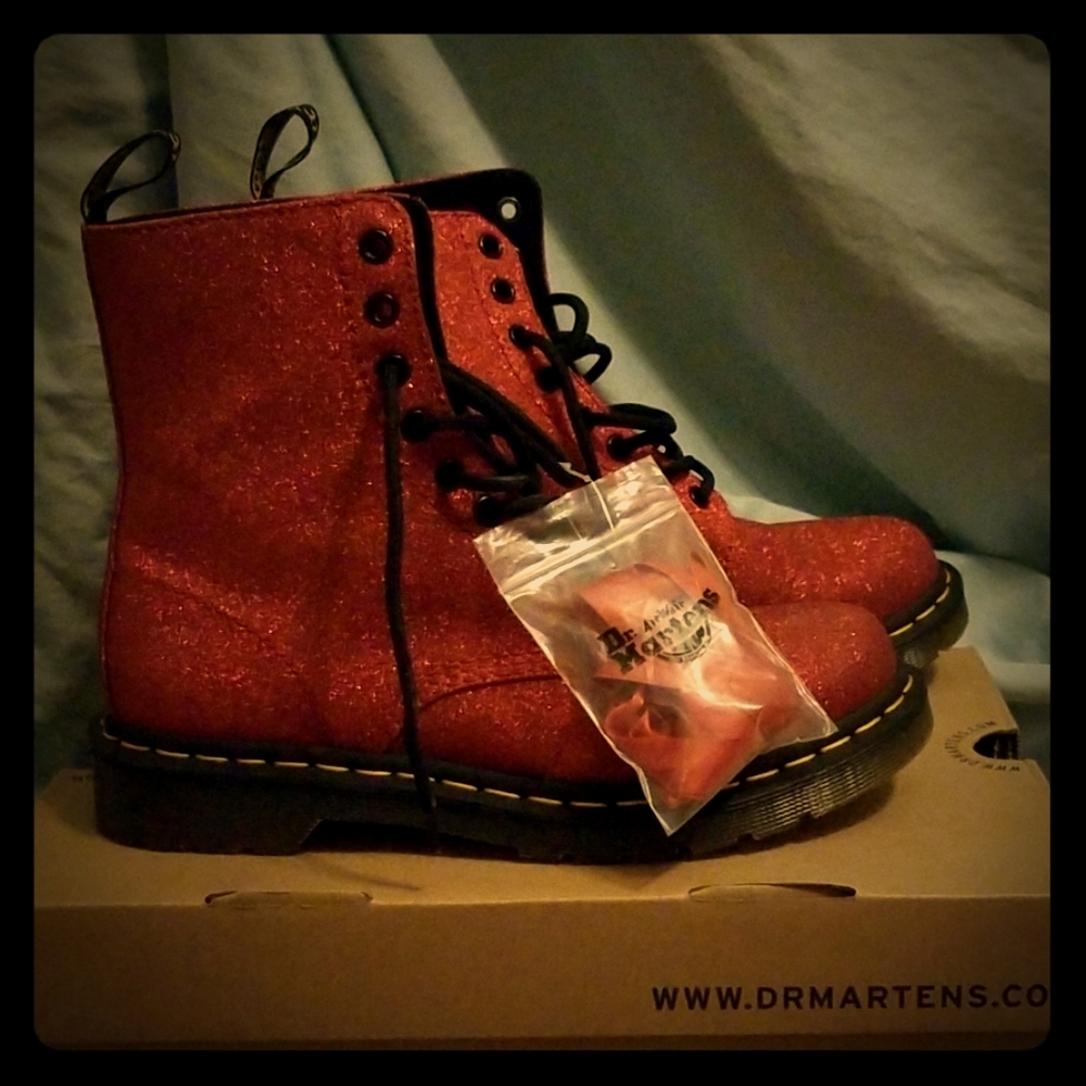 Dr Martens 1460 Red Glitter Pascal